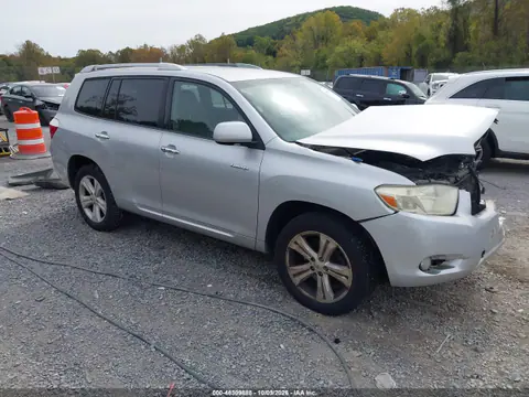 JTEDS42A992082199 — 2009 Toyota Highlander, Передняя часть, фото до ремонта