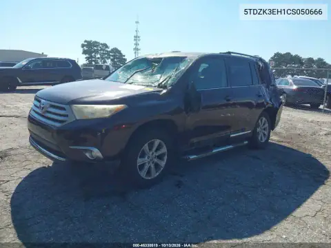 5TDZK3EH1CS050666 — 2012 Toyota Highlander, фото 3 с аукциона IAAI, Боковая часть