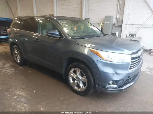 5TDDKRFH6GS330746 — 2016 Toyota Highlander, Угон (Theft), фото до ремонта