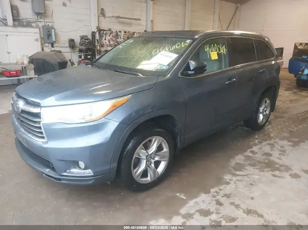 5TDDKRFH6GS330746 — 2016 Toyota Highlander, фото 2 с аукциона IAAI, Угон