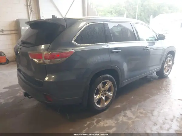 5TDDKRFH6GS330746 — 2016 Toyota Highlander, фото 4 с аукциона IAAI, Угон
