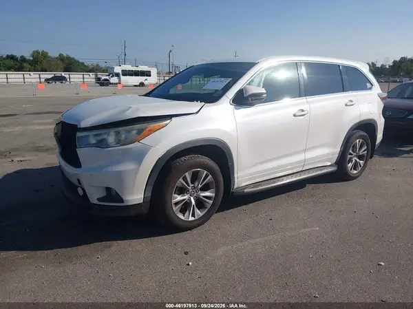 5TDZKRFH8GS149511 — 2016 Toyota Highlander, фото 2 с аукциона IAAI, Передняя часть