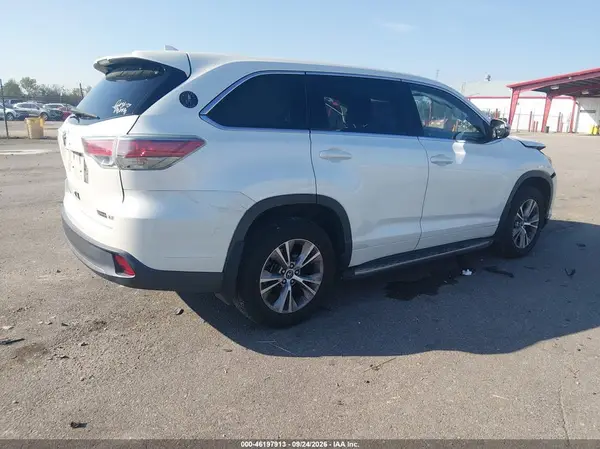 5TDZKRFH8GS149511 — 2016 Toyota Highlander, фото 4 с аукциона IAAI, Передняя часть