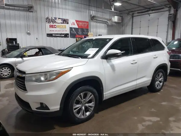 2016 TOYOTA HIGHLANDER VIN 5TDBKRFH9GS315794 фото 2