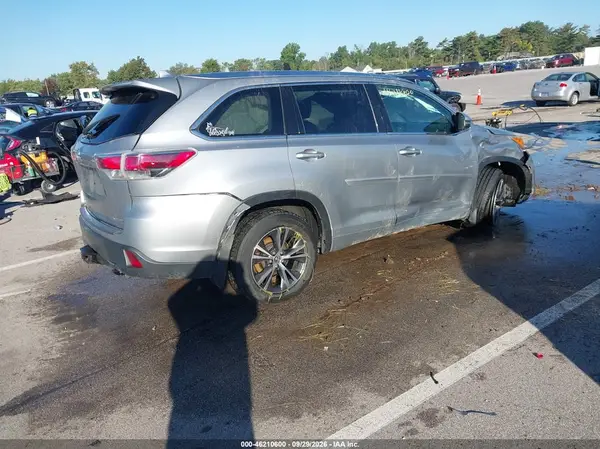 5TDJKRFHXGS283322 — 2016 Toyota Highlander, фото 4 с аукциона IAAI, Опрокидывание