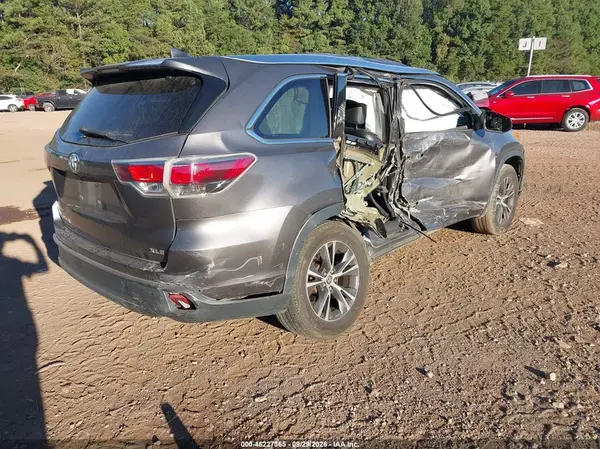 5TDKKRFH5GS128164 — 2016 Toyota Highlander, фото 4 с аукциона IAAI, Правый бок