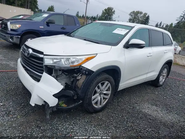 5TDBKRFH7GS345795 — 2016 Toyota Highlander, фото 2 с аукциона IAAI, Передняя часть слева