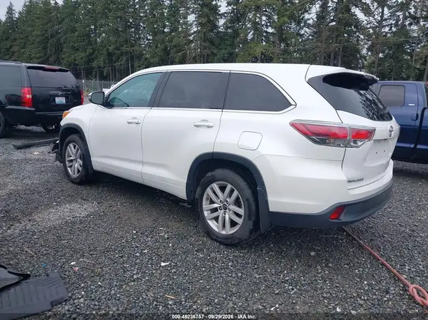 5TDBKRFH7GS345795 — 2016 Toyota Highlander, фото 3 с аукциона IAAI, Передняя часть слева