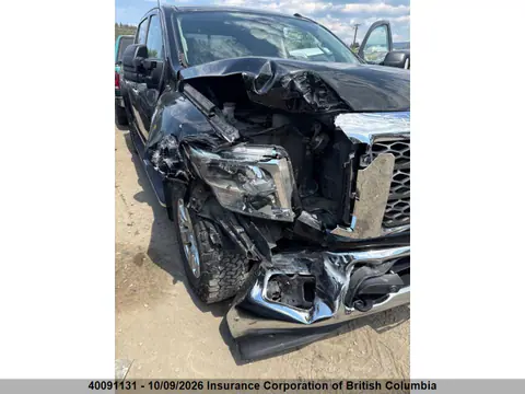 1N6AA1E53HN519602 — 2017 Toyota Highlander, Передняя часть, фото до ремонта