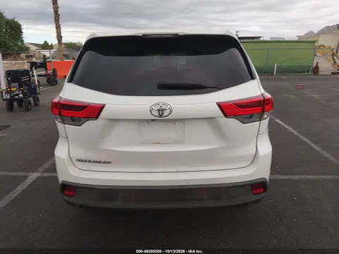 2017 Toyota Highlander Le VIN 5TDZARFH1HS027867 фото 18