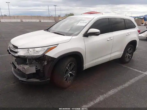 2017 Toyota Highlander Le VIN 5TDZARFH1HS027867 фото 3