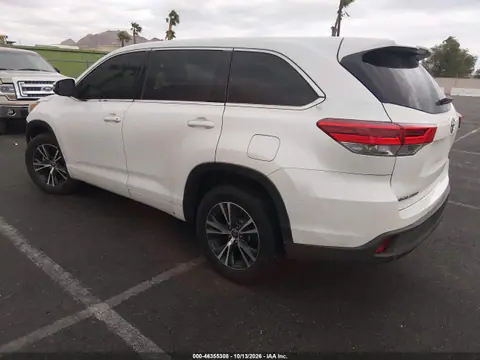 2017 Toyota Highlander Le VIN 5TDZARFH1HS027867 фото 4