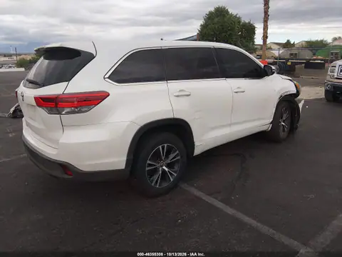 2017 Toyota Highlander Le VIN 5TDZARFH1HS027867 фото 5