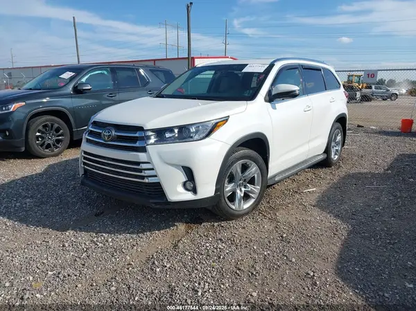 2018 TOYOTA HIGHLANDER VIN 5TDYZRFHXJS276193 фото 2