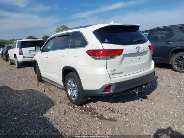 2018 TOYOTA HIGHLANDER VIN 5TDYZRFHXJS276193 фото 3