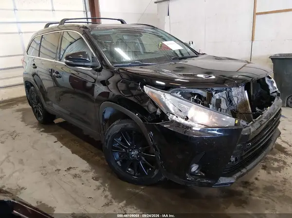 5TDJZRFH8KS571876 — 2019 Toyota Highlander, Передняя часть (Front End), фото до ремонта
