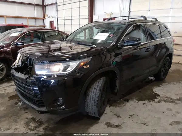 5TDJZRFH8KS571876 — 2019 Toyota Highlander, фото 2 с аукциона IAAI, Передняя часть