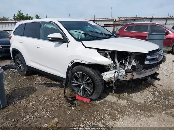 5TDZZRFH8KS290891 — 2019 Toyota Highlander, Передняя часть (Front End), фото до ремонта