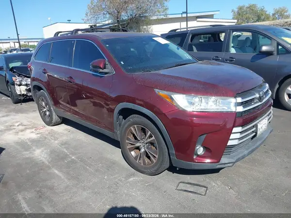 5TDZZRFH8KS362866 — 2019 Toyota Highlander, Левый бок (Left Side), фото до ремонта