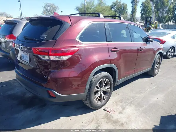 5TDZZRFH8KS362866 — 2019 Toyota Highlander, фото 4 с аукциона IAAI, Левый бок