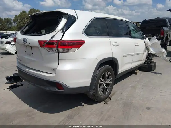 5TDZZRFH3KS361513 — 2019 Toyota Highlander, фото 4 с аукциона IAAI, Опрокидывание