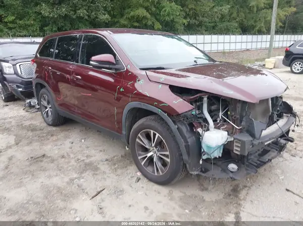 5TDZARFH5KS058790 — 2019 Toyota Highlander, Передняя часть (Front End), фото до ремонта
