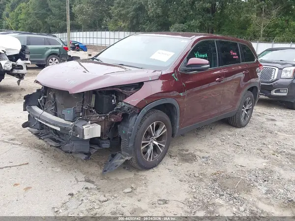 5TDZARFH5KS058790 — 2019 Toyota Highlander, фото 2 с аукциона IAAI, Передняя часть