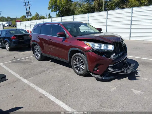 5TDJZRFH6KS968700 — 2019 Toyota Highlander, Передняя часть (Front End), фото до ремонта