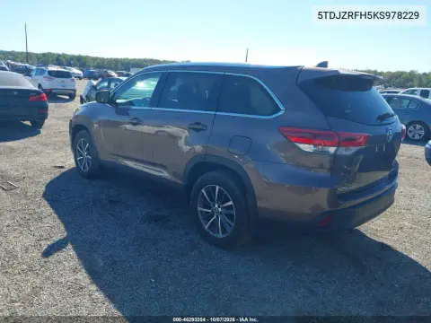 2019 Toyota Highlander Xle VIN 5TDJZRFH5KS978229 фото 4