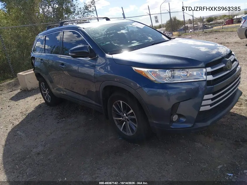 5TDJZRFHXKS963385 — 2019 Toyota Highlander, фото 2 с аукциона IAAI, Задняя часть