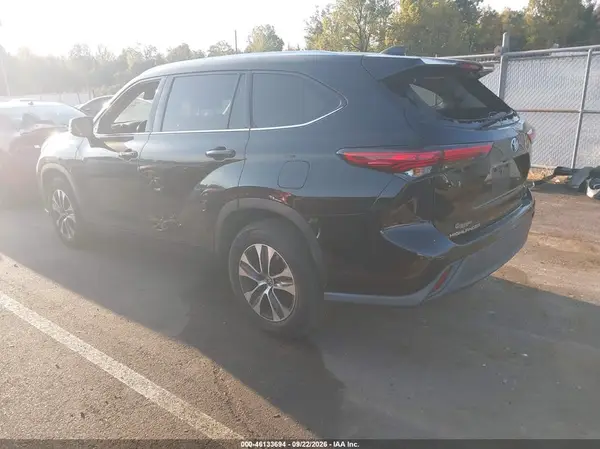 5TDGZRAH4LS502864 — 2020 Toyota Highlander, фото 3 с аукциона IAAI, Крыша