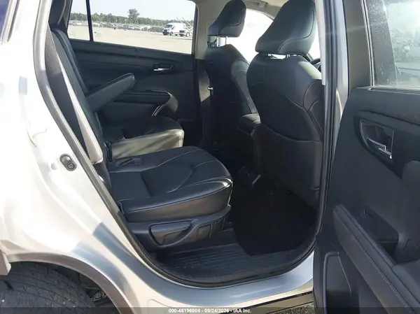 5TDHZRAH4LS507129 — 2020 Toyota Highlander, Передняя часть слева (Left Front), фото до ремонта