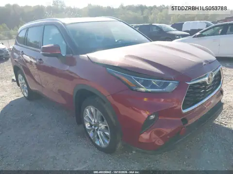 5TDDZRBH1LS053788 — 2020 Toyota Highlander, Передняя часть, фото до ремонта