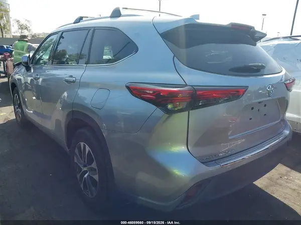5TDHZRAH6NS100092 — 2022 Toyota Highlander, фото 3 с аукциона IAAI 14.10.2026, Передняя часть