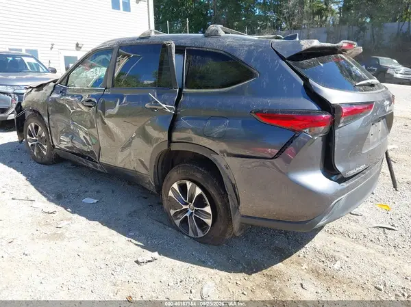 5TDKBRCH5PS579907 — 2023 Toyota Highlander, фото 3 с аукциона IAAI, Опрокидывание