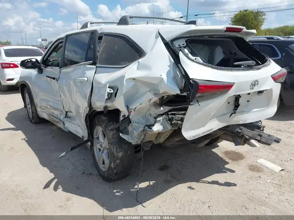 5TDKDRAHXPS504567 — 2023 Toyota Highlander, фото 3 с аукциона IAAI, Передняя и задняя части
