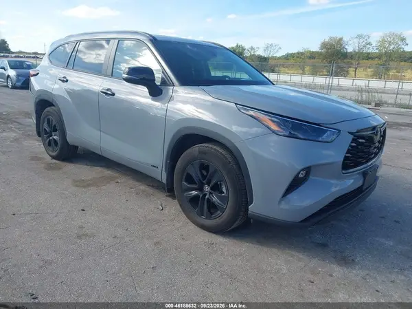 5TDKBRCH5SS648913 — 2025 Toyota Highlander, Задняя часть слева (Left Rear), фото до ремонта