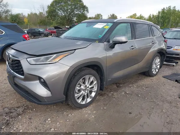 5TDXBRCH3TS707254 — 2026 Toyota Highlander, фото 2 с аукциона IAAI, Задняя часть