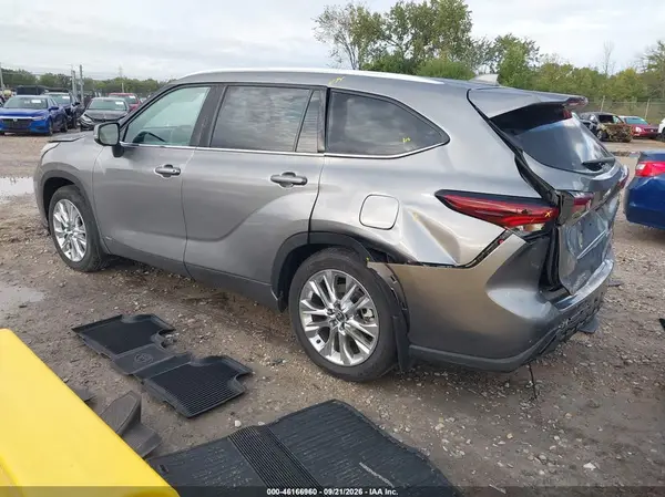 5TDXBRCH3TS707254 — 2026 Toyota Highlander, фото 3 с аукциона IAAI, Задняя часть