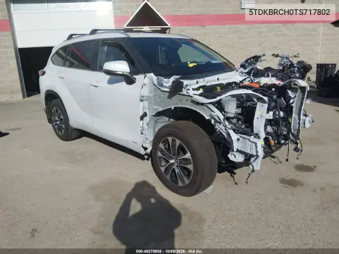 5TDKBRCH0TS717802 — 2026 Toyota Highlander, Передняя часть, фото до ремонта