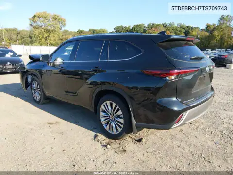2026 Toyota Highlander Hybrid Platinum VIN 5TDEBRCH7TS709743 фото 4