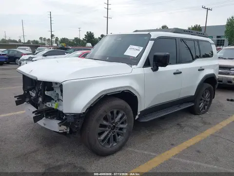 2025 Toyota Land Cruiser VIN JTEABFAJ0S5012823 фото 2