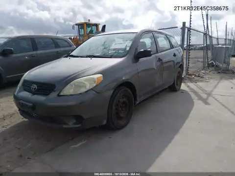 2T1KR32E45C358675 — 2005 Toyota Matrix, фото 3 с аукциона IAAI 20.10.2026, Естественный износ