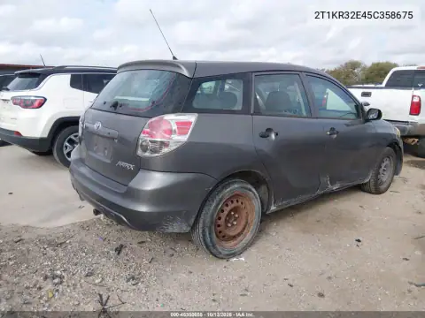 2T1KR32E45C358675 — 2005 Toyota Matrix, фото 5 с аукциона IAAI 20.10.2026, Естественный износ