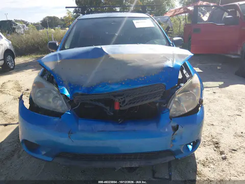 2T1KR32E18C713807 — 2008 Toyota Matrix, Передняя часть, фото до ремонта
