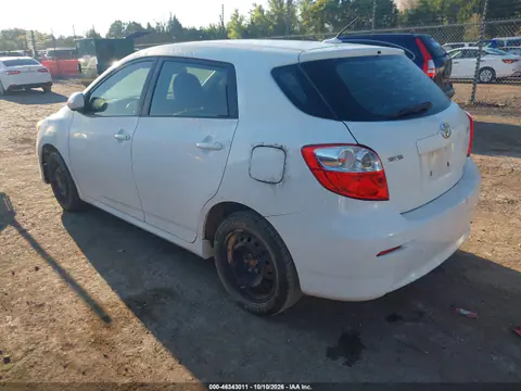 2009 Toyota Matrix VIN 2T1KU40E79C012228 фото 3