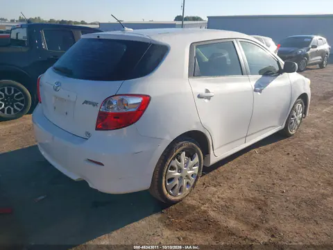 2009 Toyota Matrix VIN 2T1KU40E79C012228 фото 4
