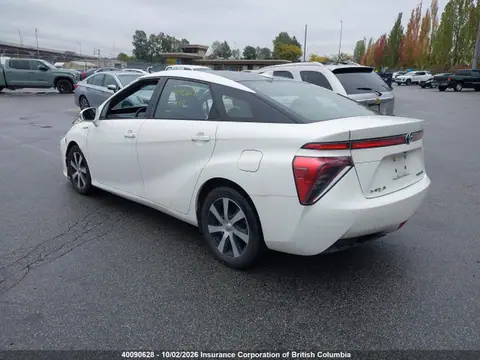 2016 Toyota Mirai VIN JTDBVRBD3GA000481 фото 3