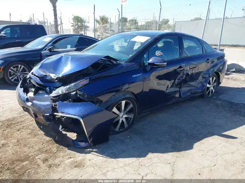 2017 Toyota Mirai VIN JTDBVRBD0HA002819 фото 2
