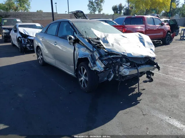 2018 Toyota Mirai VIN JTDBVRBD2JA004688 фото 1